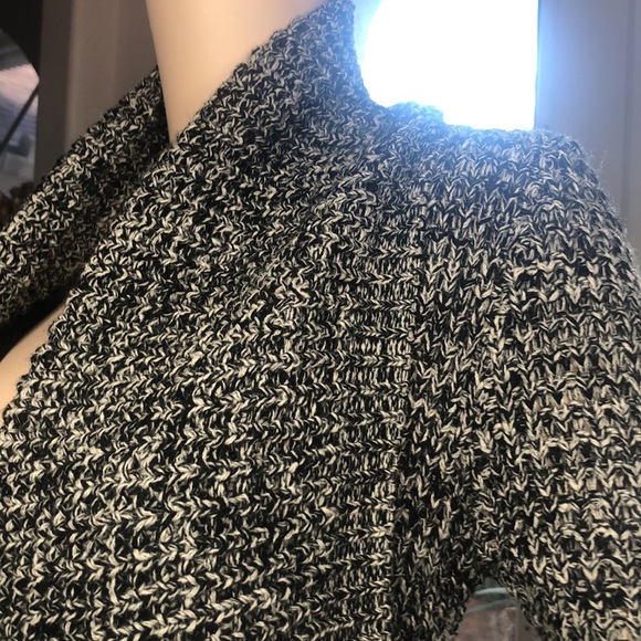 Black Multi color Sweater Cardigan - Picture 11 of 13